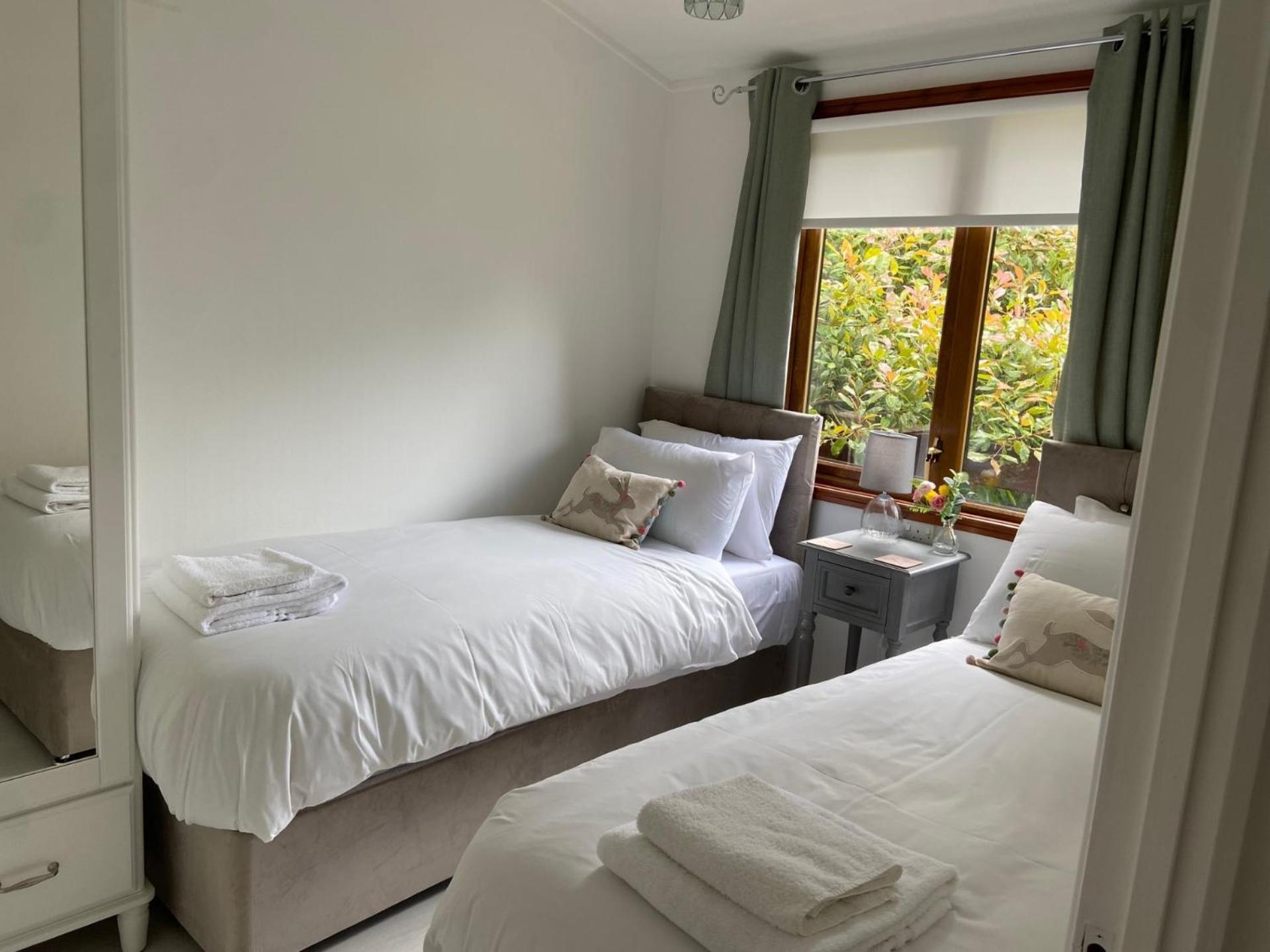 Walled Garden Lodges Loch Lomond Balloch Eksteriør billede