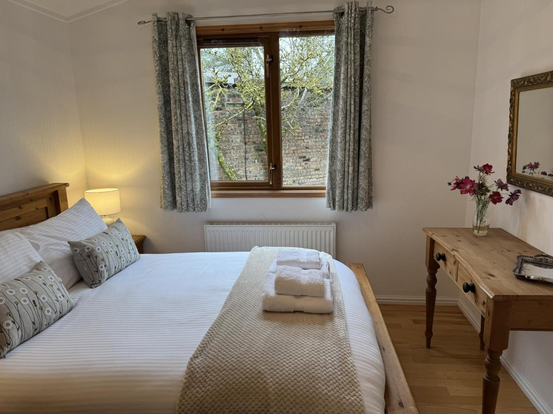 Walled Garden Lodges Loch Lomond Balloch Eksteriør billede